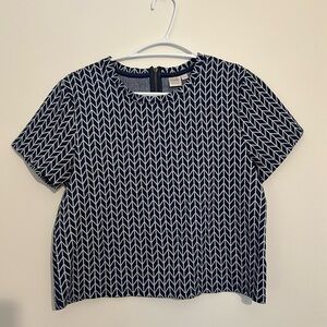 Women's Black and White Patterned Top
